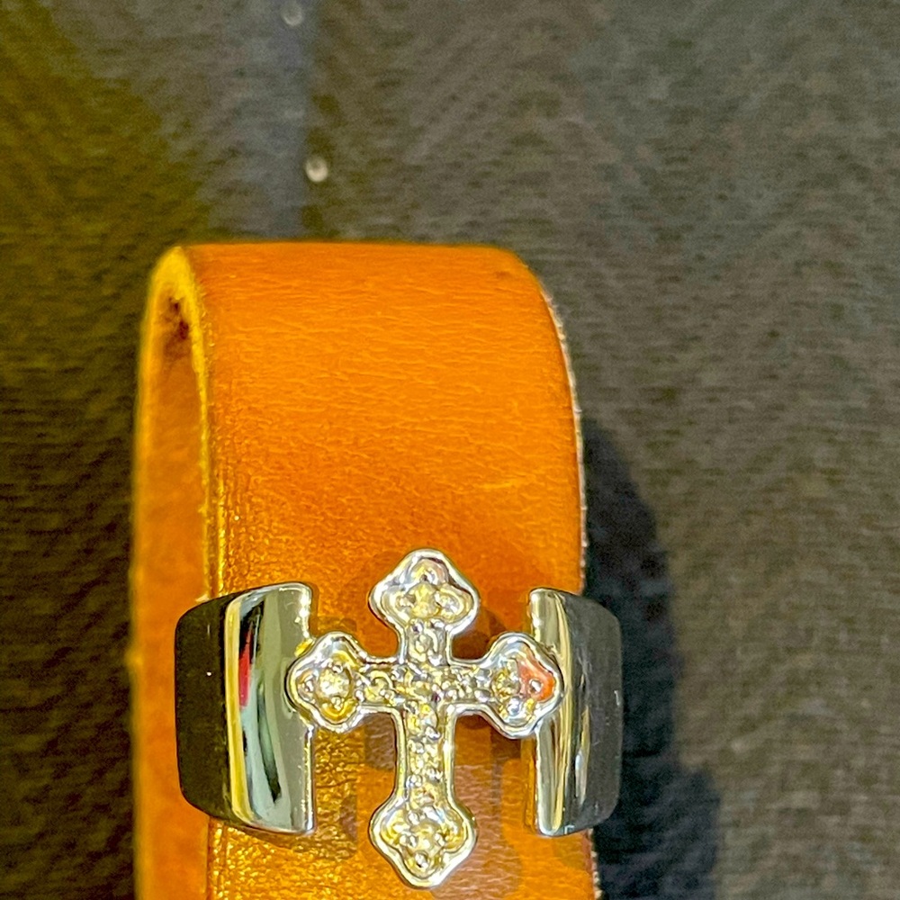 Premier Designs Devotion ring size 7